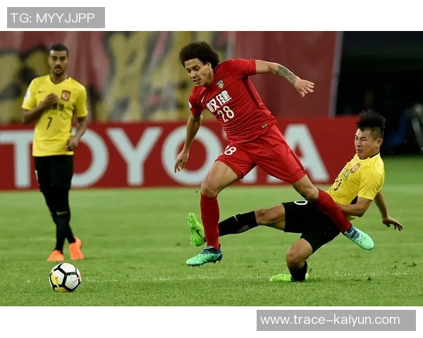 恒大足球广告引领潮流展现中国足球新风貌与激情魅力 恒大足球广告引领潮流展现中国足球新风貌与激情魅力